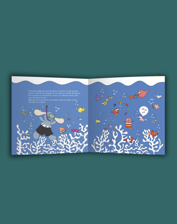 doudou nage avec des possons